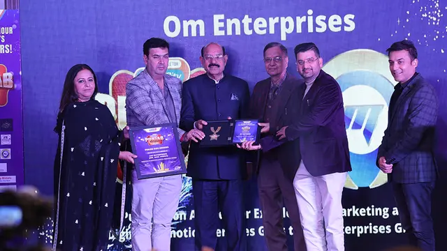 Punjab Icon Award 2025 – Excellence in Marketing & Digital Promotion